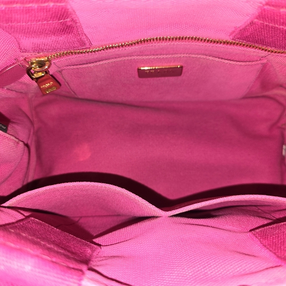 Prada Hot Pink Canapa - Picture 10 of 12